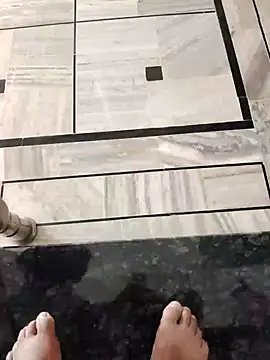 xmanrawan2 online show from 20, 2, 2025