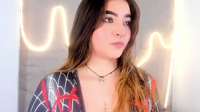 Shanntal  online show from 4, 2, 2026