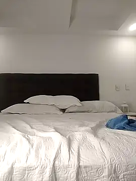 sofiaxox online show from 24, 12, 2024