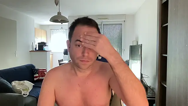 Funnyjul31 online show from 8, 2, 2025