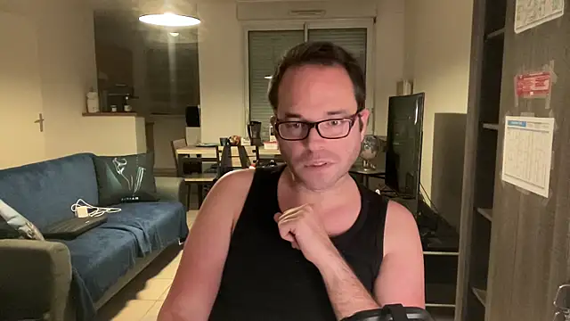 Funnyjul31 online show from 21, 11, 2025