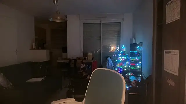 Funnyjul31 online show from 16, 12, 2025