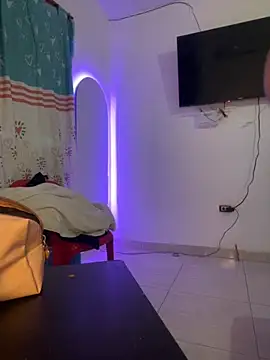 Snapshot of my_cam chatting on 21, 11, 2025 my cam online show from 21, 11, 2025