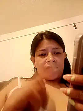 Snapshot of bri_ali chatting on 11, 3, 2025 bri ali online show from 11, 3, 2025