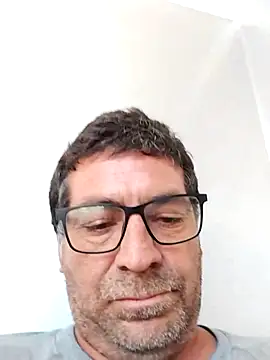 Deku160582 online show from 10, 3, 2025