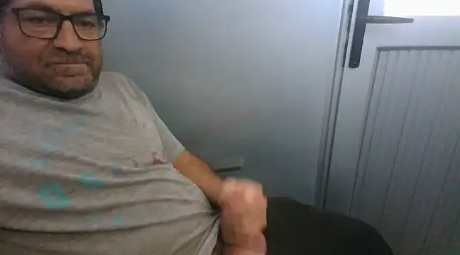 Deku160582 online show from 19, 3, 2025