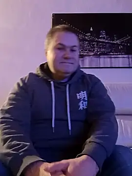 Pourleplasirs online show from 3, 2, 2025