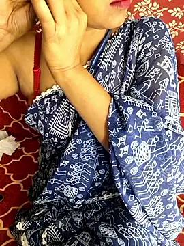 Cute Jiyaa online show from 10, 5, 2026