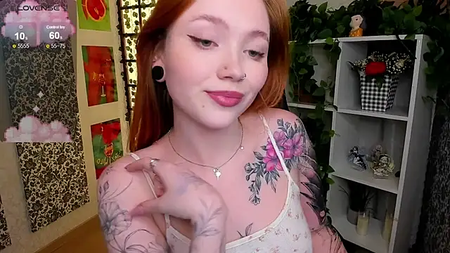 Maya Light online show from 5, 3, 2025