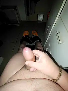 Snapshot of Usame_como_quieras chatting on 26, 11, 2025 Usame como quieras online show from 26, 11, 2025