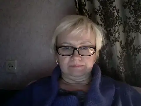 Snapshot of Mayya4321 chatting on 4, 2, 2025 Mayya4321 online show from 4, 2, 2025