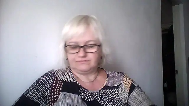 Snapshot of Mayya4321 chatting on 11, 9, 2025 Mayya4321 online show from 11, 9, 2025