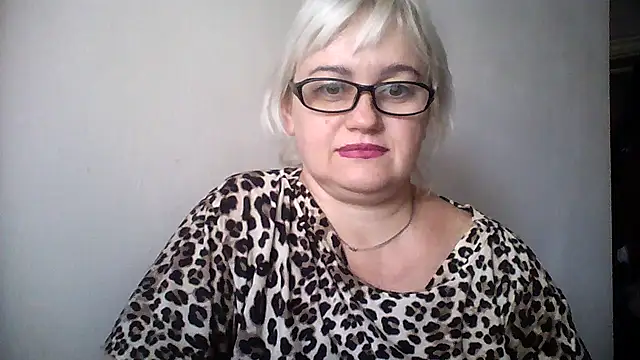 Snapshot of Mayya4321 chatting on 28, 9, 2025 Mayya4321 online show from 28, 9, 2025