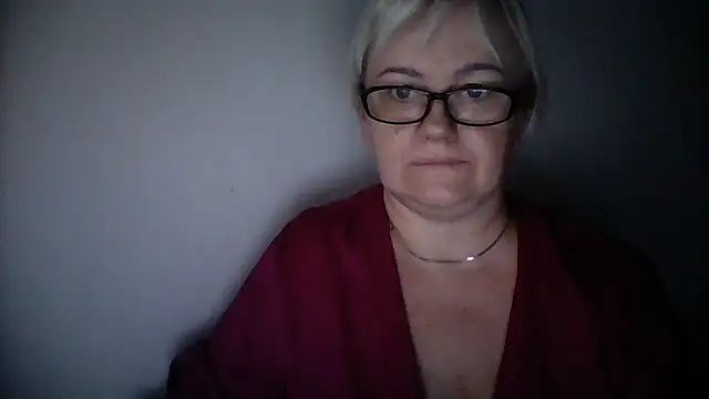 Snapshot of Mayya4321 chatting on 4, 10, 2025 Mayya4321 online show from 4, 10, 2025