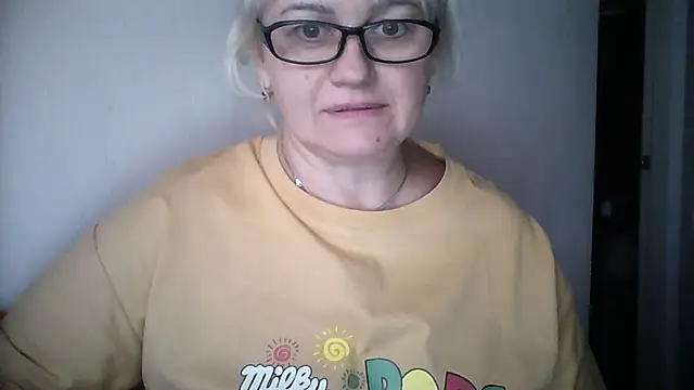 Snapshot of Mayya4321 chatting on 7, 10, 2025 Mayya4321 online show from 7, 10, 2025