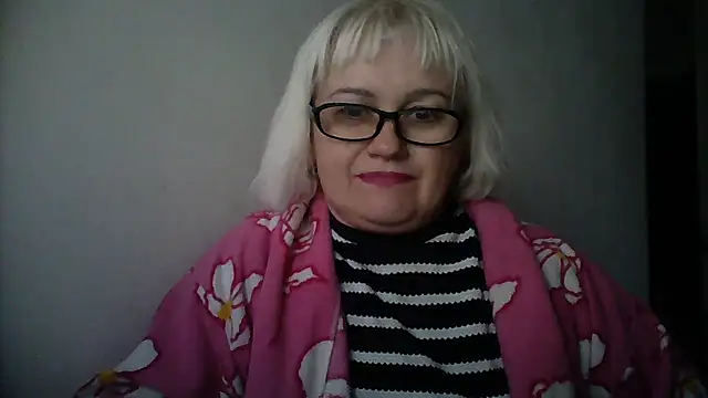 Snapshot of Mayya4321 chatting on 27, 10, 2025 Mayya4321 online show from 27, 10, 2025