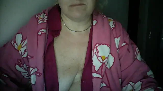 Snapshot of Mayya4321 chatting on 8, 11, 2025 Mayya4321 online show from 8, 11, 2025