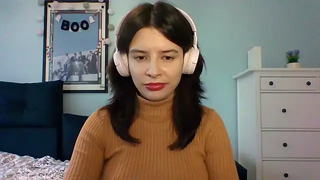 LariceSexy online show from 11, 11, 2025