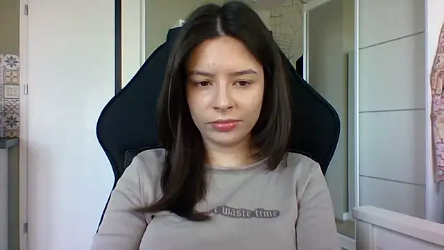 Snapshot of LariceSexy chatting on 1, 3, 2026 LariceSexy online show from 1, 3, 2026