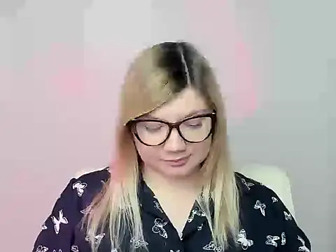 Lola moree online show from 20, 10, 2025