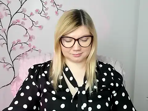 Lola moree online show from 18, 12, 2025