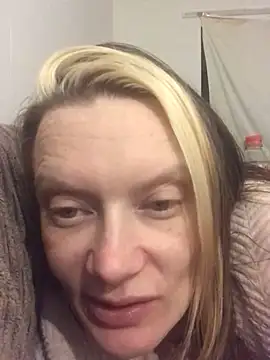 blondey206 online show from 1, 2, 2025