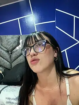 Melody rousse  online show from 19, 2, 2025