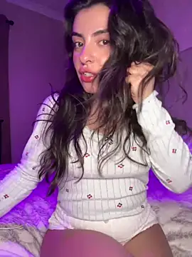 cute carly  online show from 2, 3, 2025