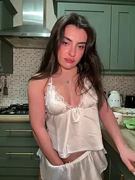 cute carly  online show from 14, 3, 2025