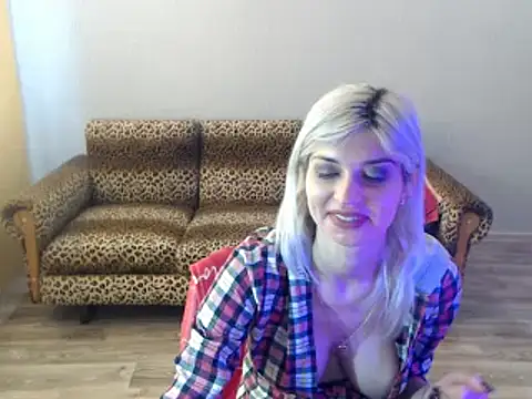 Snapshot of SexyBeatriice chatting on 20, 3, 2025 SexyBeatriice online show from 20, 3, 2025