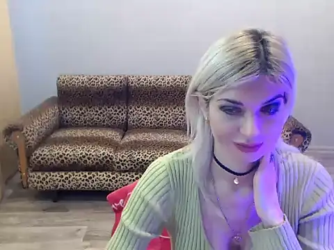 SexyBeatriice online show from 4, 12, 2025