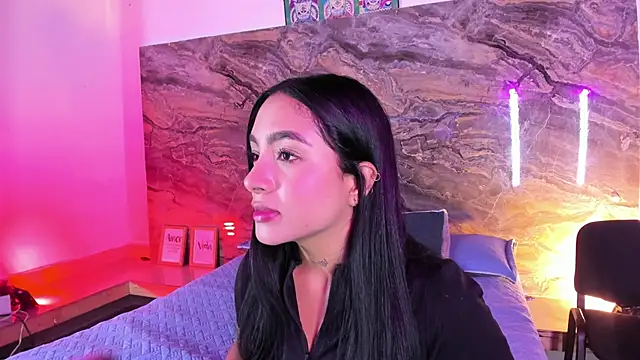 Snapshot of Estefy_gomez09 chatting on 2, 5, 2026 Estefy gomez09 online show from 2, 5, 2026