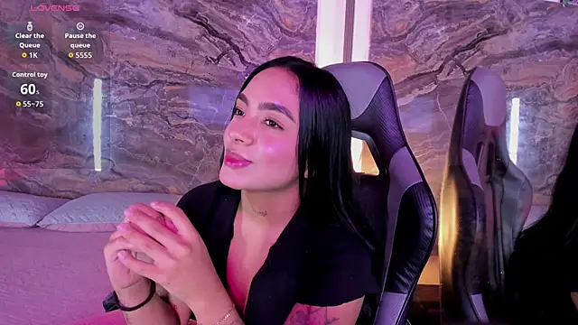 Snapshot of Estefy_gomez09 chatting on 9, 5, 2026 Estefy gomez09 online show from 9, 5, 2026