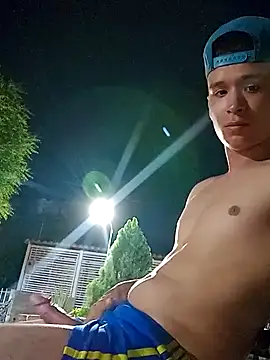 Snapshot of arevalo1124 chatting on 12, 3, 2025 arevalo1124 online show from 12, 3, 2025