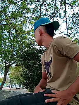 Snapshot of arevalo1124 chatting on 13, 3, 2025 arevalo1124 online show from 13, 3, 2025