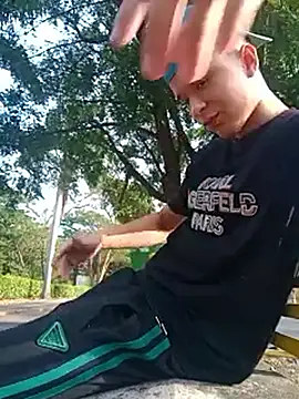 Snapshot of arevalo1124 chatting on 8, 9, 2025 arevalo1124 online show from 8, 9, 2025