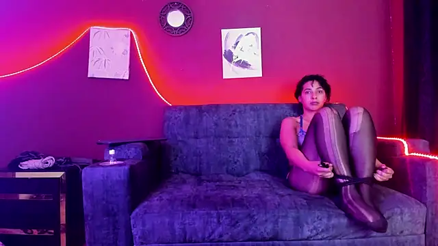 Snapshot of SOPHI_WOLFF chatting on 6, 3, 2025 SOPHI WOLFF online show from 6, 3, 2025