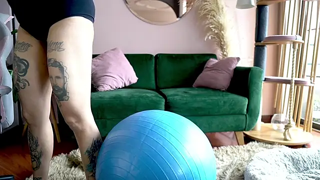 Snapshot of tattoo_ninja_kittyy chatting on 3, 2, 2026 tattoo ninja kittyy online show from 3, 2, 2026