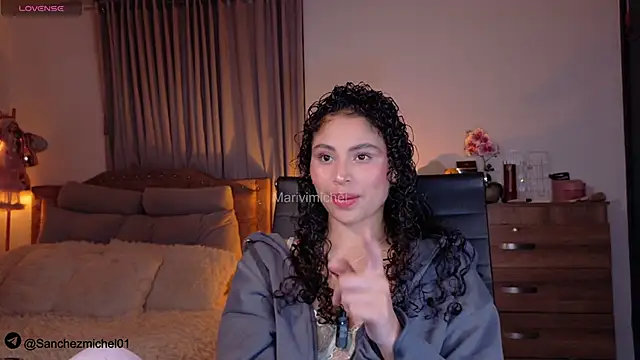 Marivimichel1 online show from 18, 11, 2025