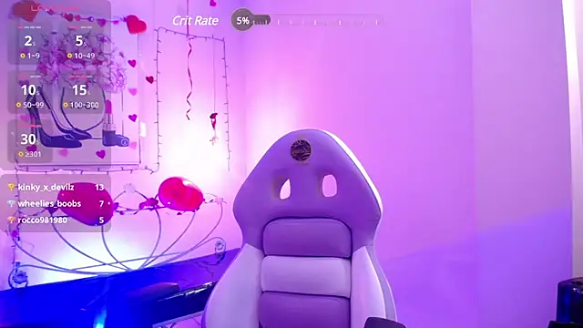 Adri Gomez  online show from 1, 3, 2025