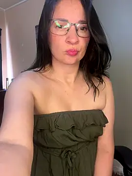 ValeriaVixen online show from 25, 9, 2025