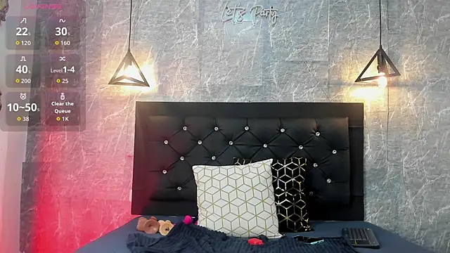 emberhodson online show from 10, 10, 2025