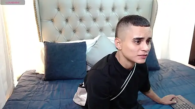 Snapshot of Liiamthompson chatting on 16, 7, 2026 Liiamthompson online show from 16, 7, 2026