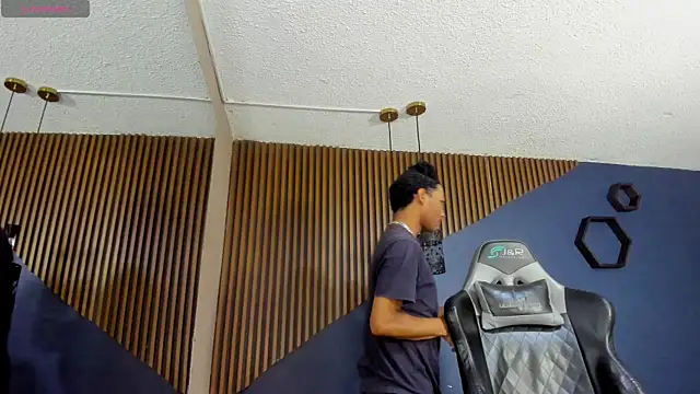 ErickCarmack online show from 15, 3, 2025