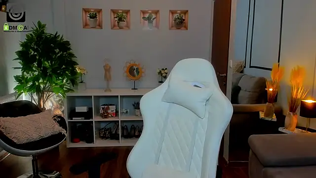 Anya-Ray online show from 12, 11, 2025