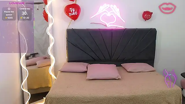 palmerfox tay online show from 19, 2, 2025