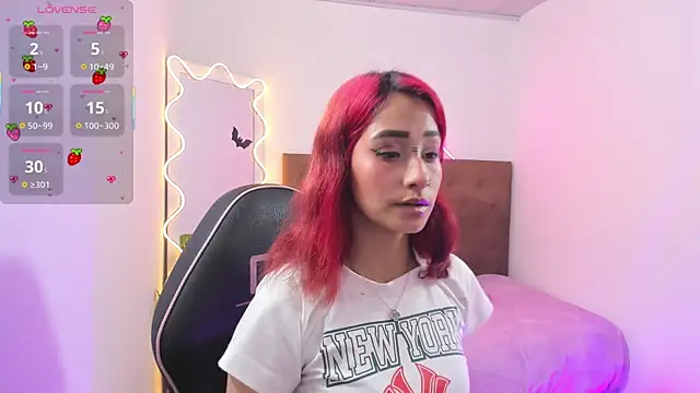 palmerfox tay online show from 7, 11, 2025