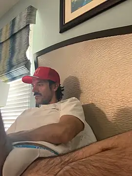 Snapshot of Nikolaj-pristino chatting on 13, 11, 2025 Nikolaj-pristino online show from 13, 11, 2025