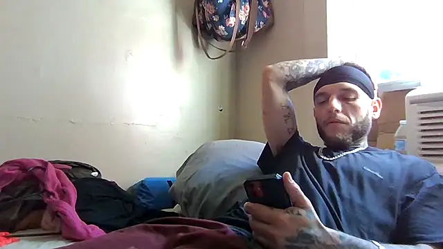 cruz815 online show from 1, 10, 2025