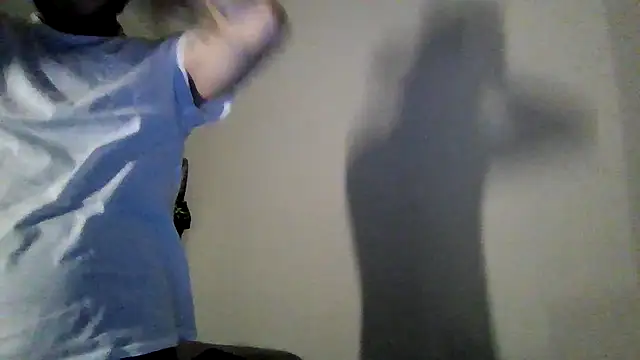 cruz815 online show from 19, 4, 2026